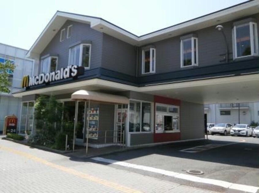 マクドナルド姫路駅南店(ファストフード)まで306m エクセル姫路