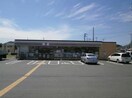 セブンイレブン姫路手柄店(コンビニ)まで668m プラシード手柄Ⅱ