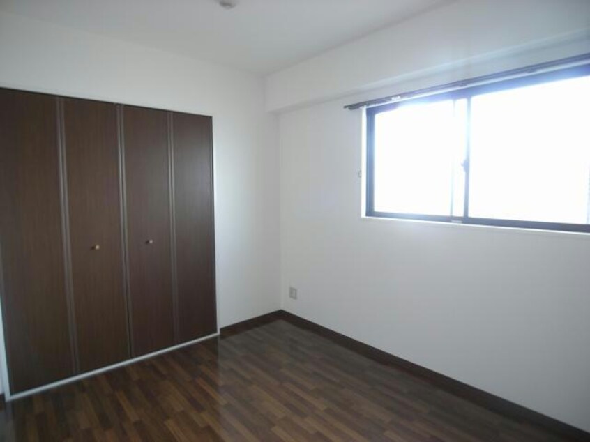  キャッスルコート飾磨弐番館