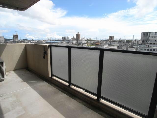  キャッスルコート飾磨弐番館