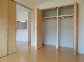  メゾン　グラースB