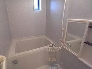  メゾンファミーユ　A