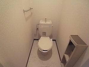  メゾンファミーユ　A