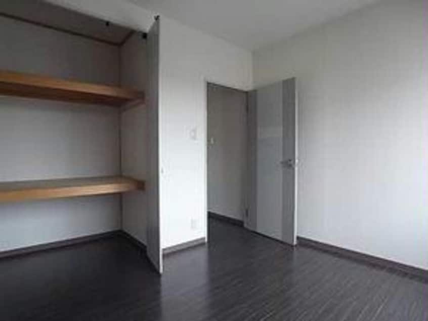  メゾンファミーユ　A