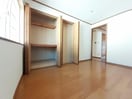  クレストール上野田　B
