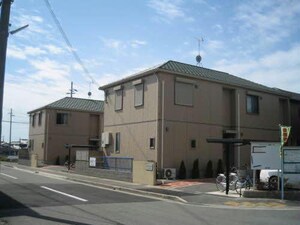 シャーメゾン南町ノ坪　A