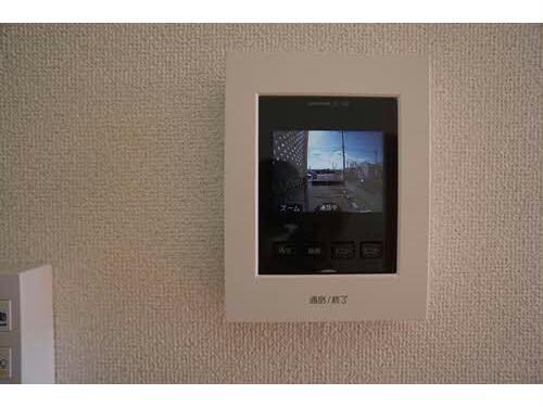  シャーメゾン上野田 A