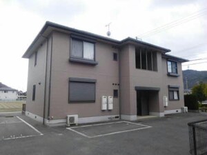 シャーメゾン蒲田　B