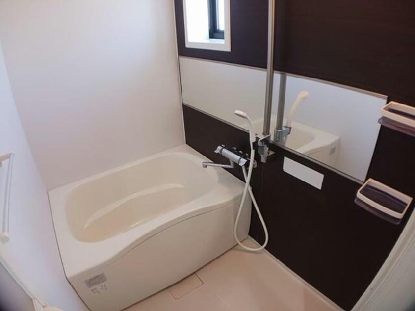  フレグランス大江島　B