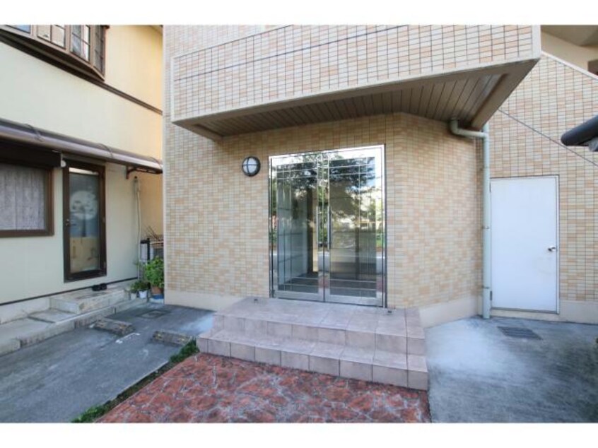  イースト・フィオーレ