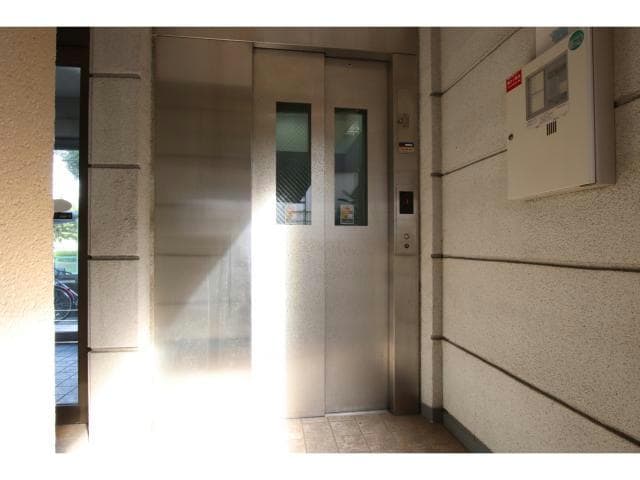  イースト・フィオーレ