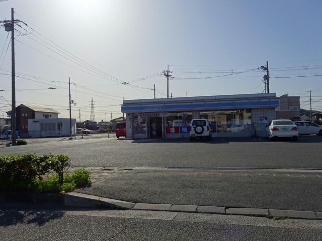 ローソン姫路飾磨今在家店(コンビニ)まで440m フルーレ