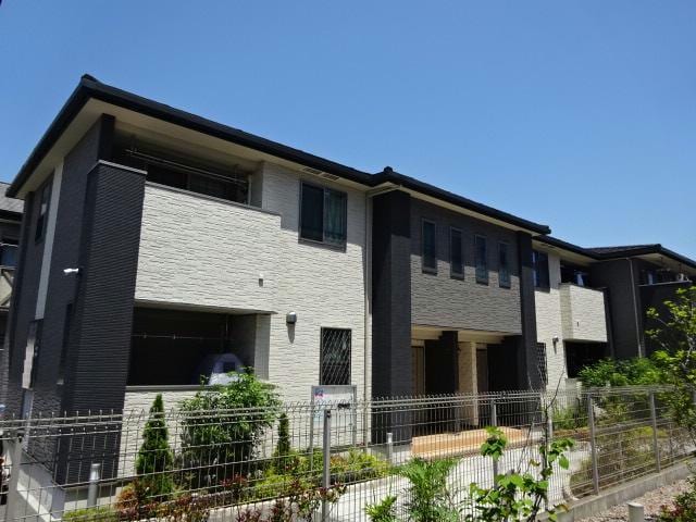  メゾン　ド　シュシュ　ウェスト