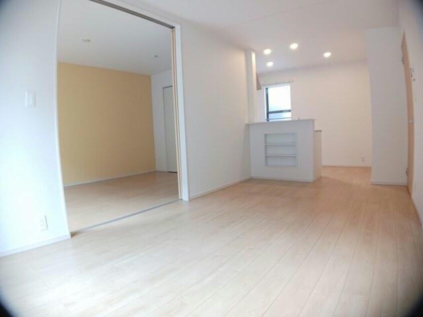  メゾン　ド　シュシュ　ウェスト