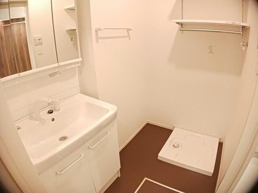  メゾン　ド　シュシュ　ウェスト