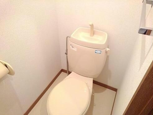  サンファミール西庄