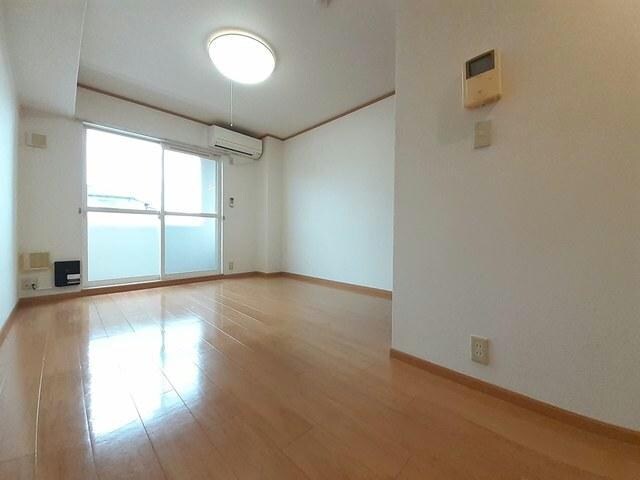  Ｓｋｙ　Ｒｏｏｍ・南条