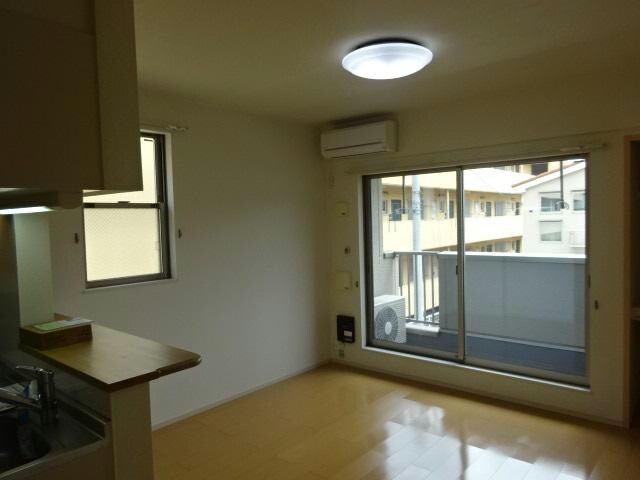  フィオーレ西庄A