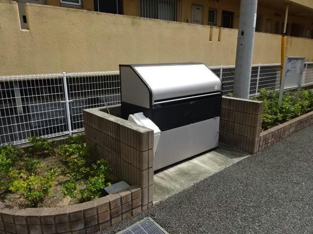  フィオーレ西庄A