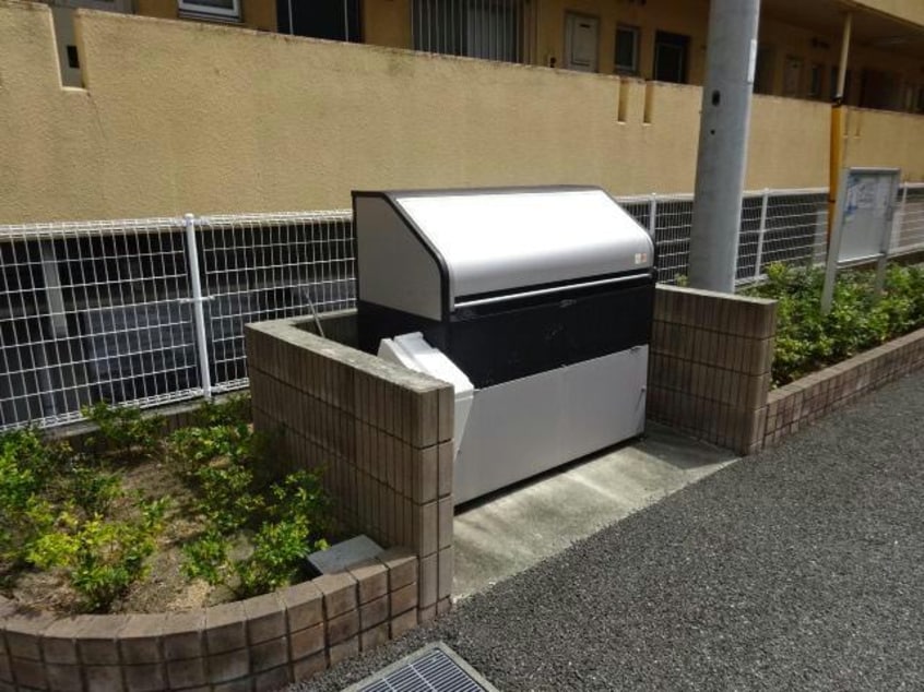  フィオーレ西庄A