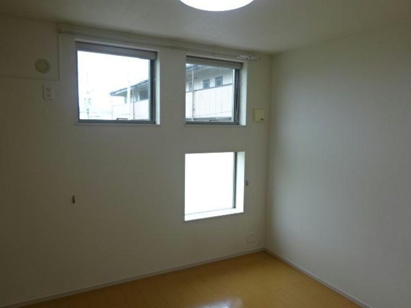  フィオーレ西庄A