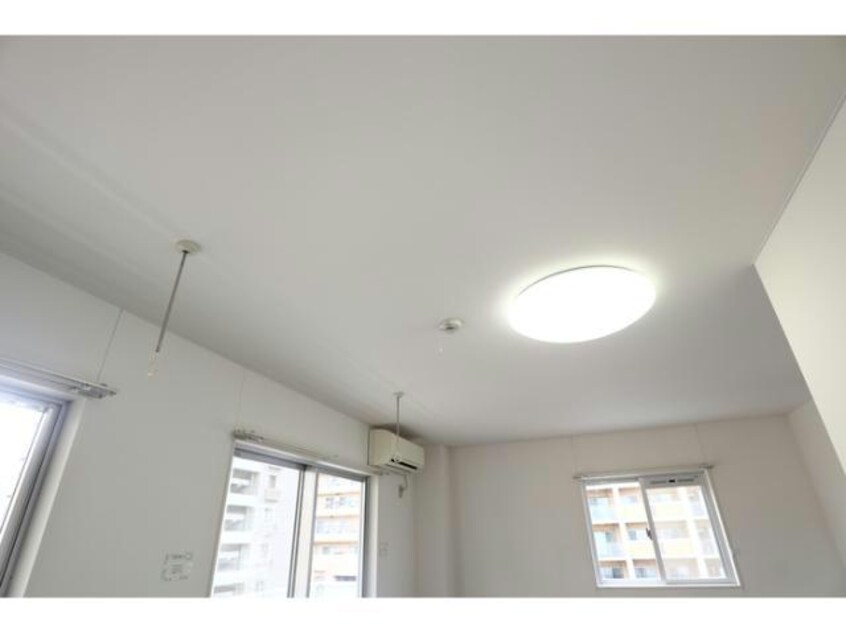 室内物干し＆照明器具 カーサビアンカ飾磨