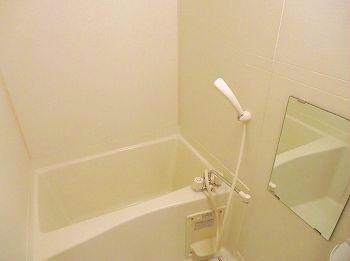  リバーサイドヴィレッジ