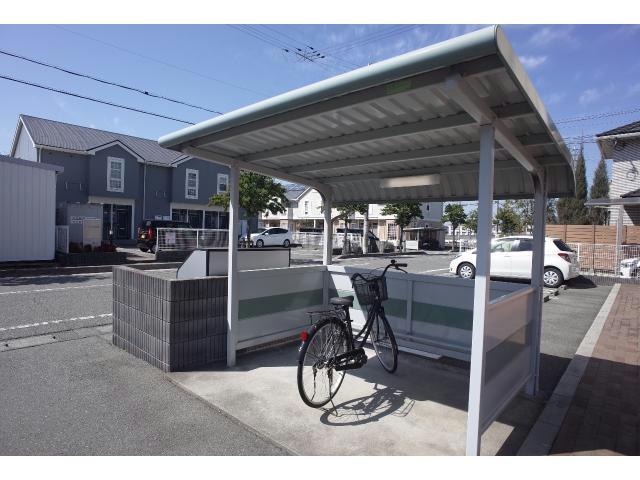  エレガンス・ヴィラA