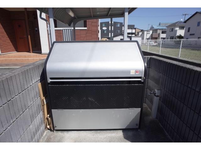  エレガンス・ヴィラA