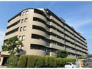 ロイヤルシャトー手柄南の外観