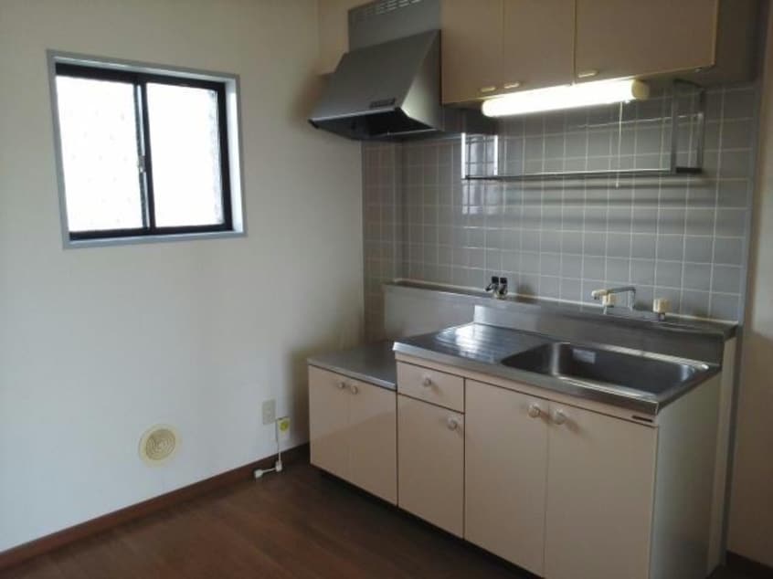  ファミィール北条