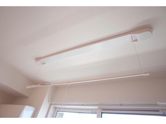 室内物干し D-Place西飾磨　Blossom