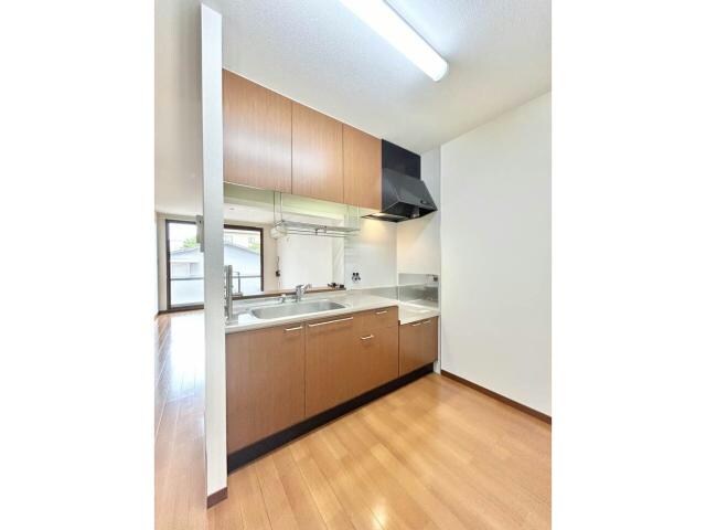  シャーメゾン阿成　B