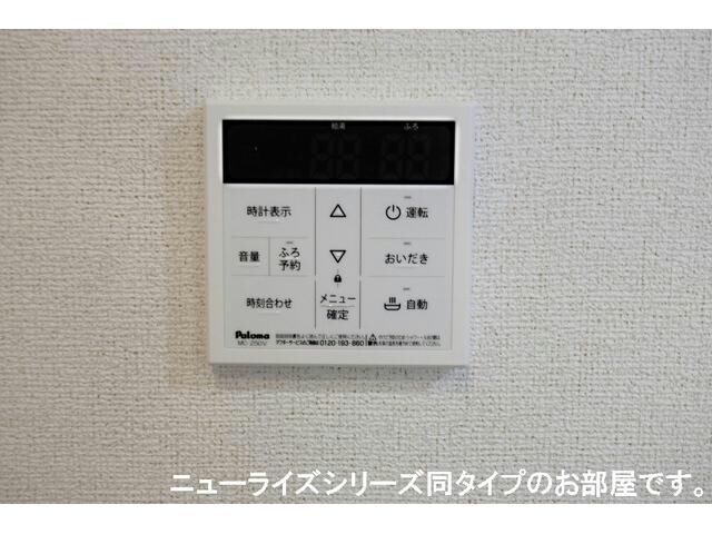  メゾン　ド　グレースEAST1
