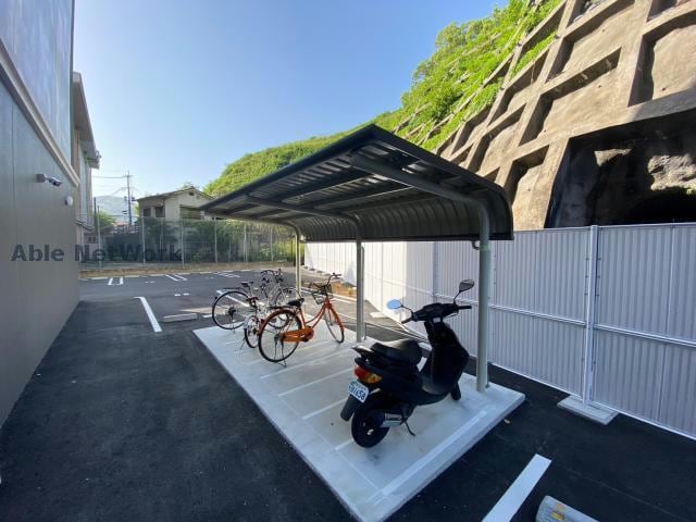 LIBTH新町WEST