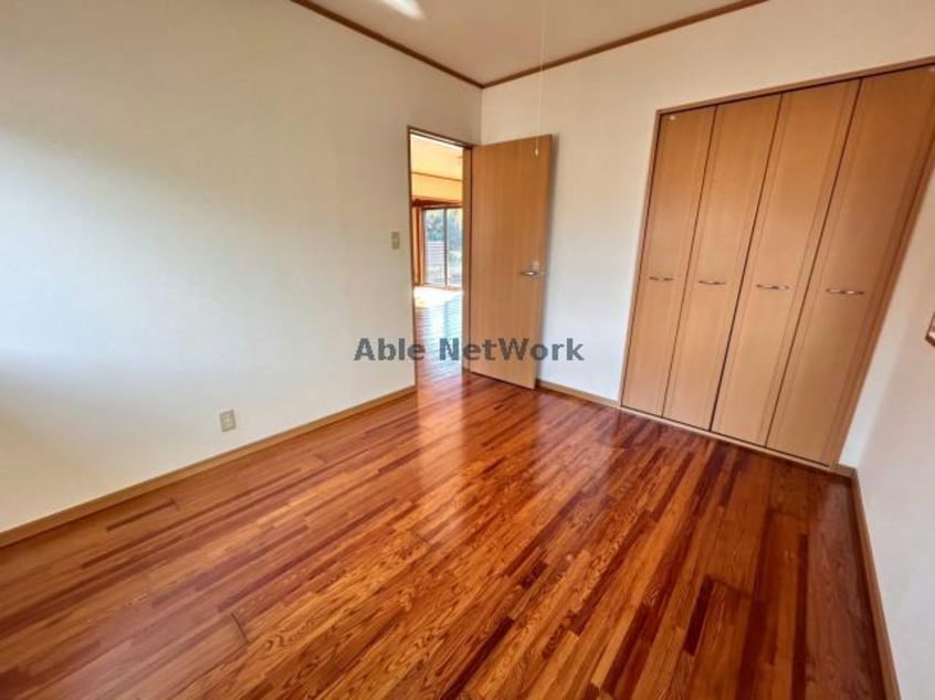  新留貸家(深川)