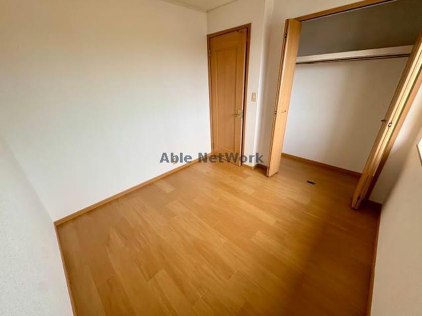  プリムローズヴィラＣ・Ｄ