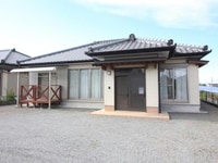 有川梅北町貸家