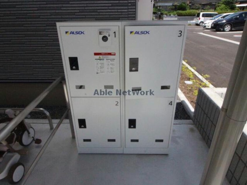  アスティーレ　志比田　B