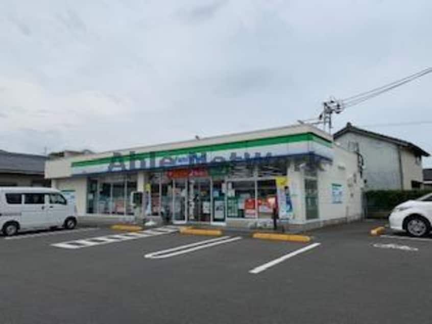 ファミリーマート祝吉店(コンビニ)まで229m ベル・オーブ