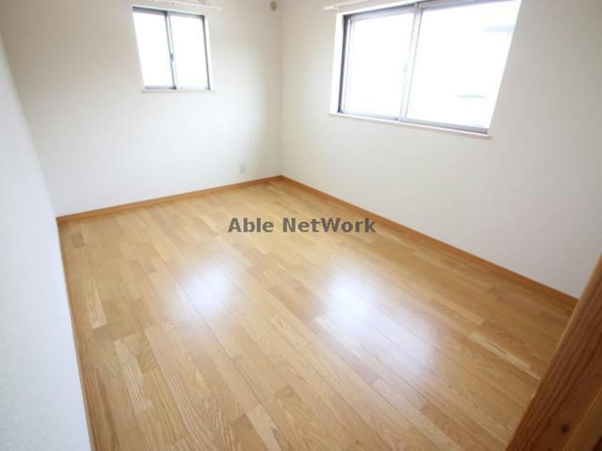  Ｔｓ　ＳＱＵＡＲＥ