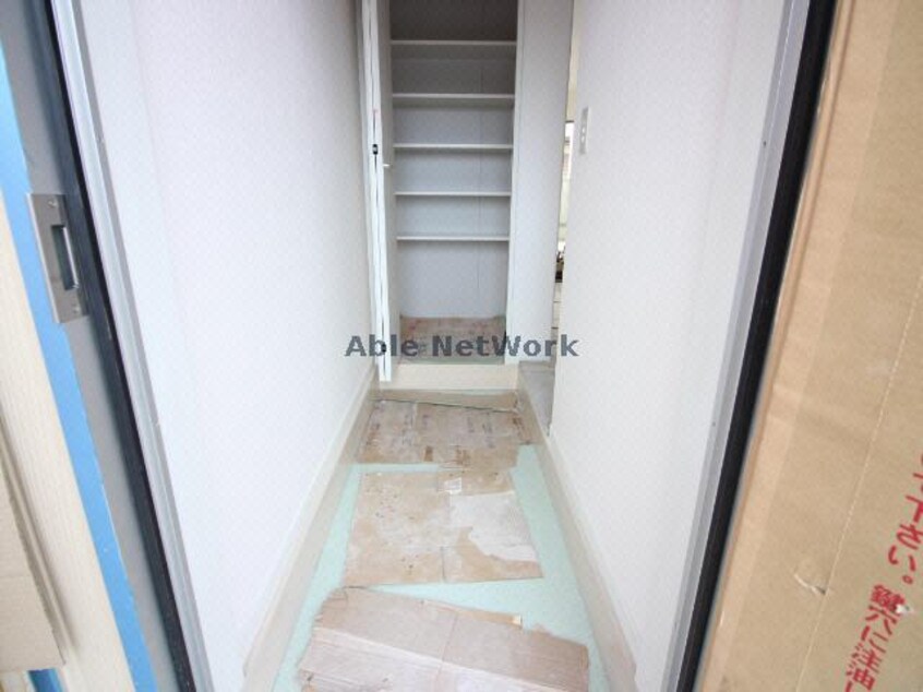  ラ・ルーチェ郡元 A棟