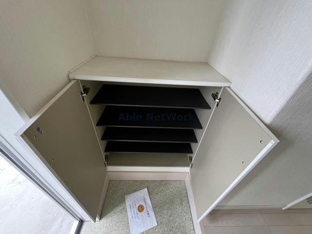  ラ・ルーチェ郡元 B棟