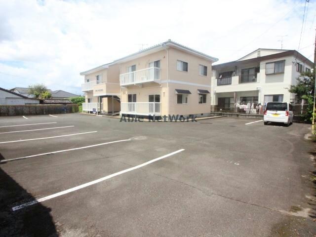  ファミールたかお