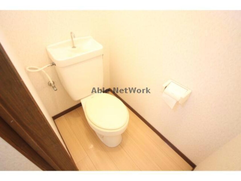  コーポラス中須