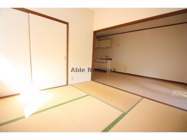  コーポラス中須