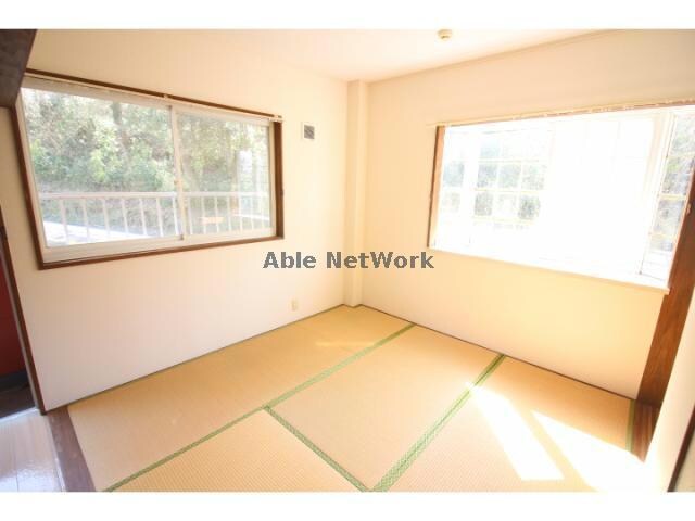  コーポラス中須