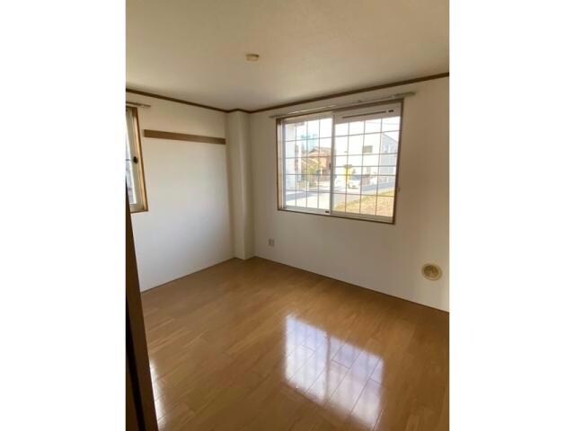  サンライト三屋　C棟