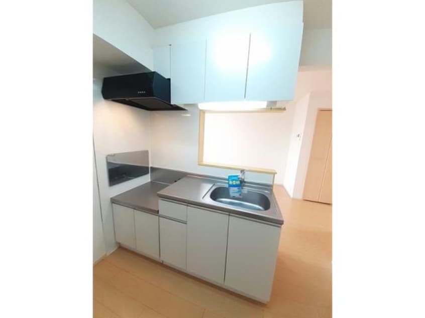  メゾンオーブA棟