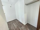 玄関側居室 セジュール素川Ⅱ